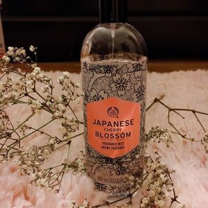 The Body Shop Fragrance Mist Cherry Blossom 🌸